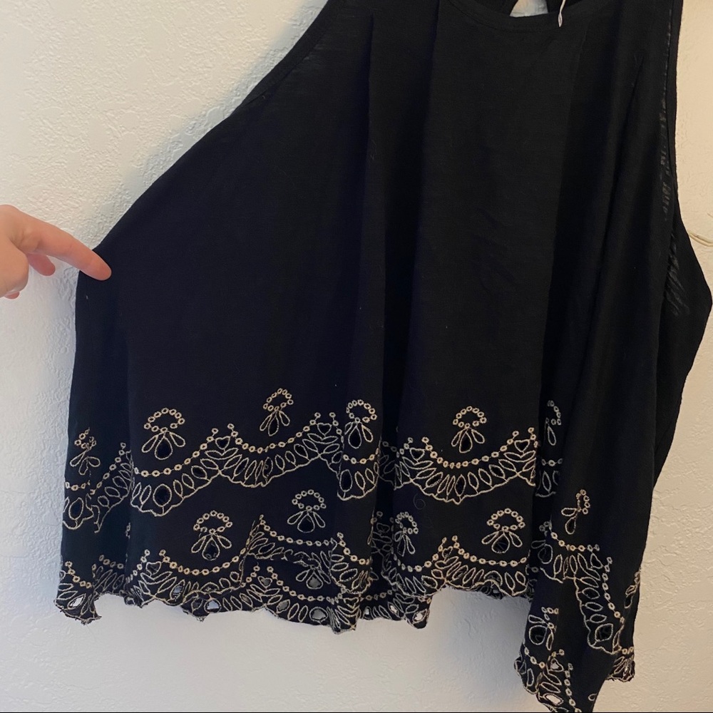 FREE PEOPLE Flowy Razor Back Eyelet Detailed Tank - Picture 3 of 13